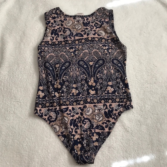 Blouse - Picture 2 of 3